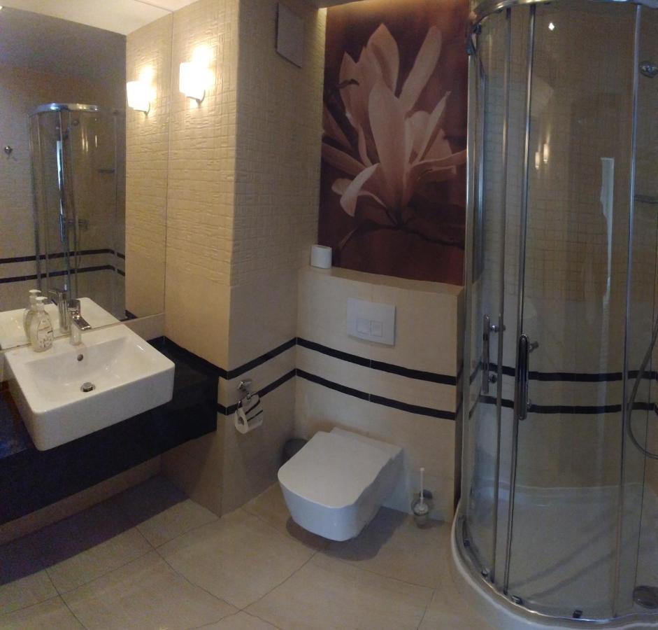 Apartament 241Lux W Diva โควอบเซก ภายนอก รูปภาพ