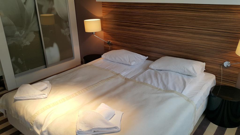 Apartament 241Lux W Diva โควอบเซก ห้อง รูปภาพ